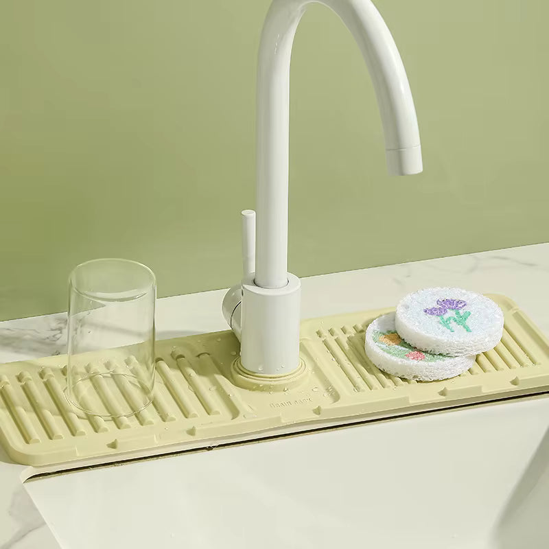 Covoraș din silicon pentru chiuvetă – anti-stropire, anti-alunecare și cu scurgere